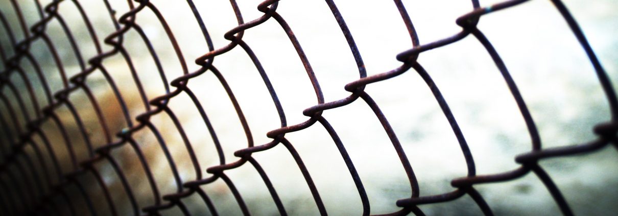 Gefängniszaun, Foto: pixabay.com